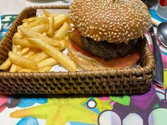 -水桶王国主题餐厅·聚会·生日派对·亲子活动·家庭套餐(亚龙湾希尔顿店)