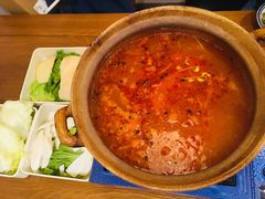 -猫爷的腔调·黔小馆(交大医学住宅区店)