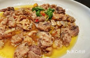 Dry-Steamed Free-Range Chicken