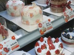 -花花卷卷·鲜食蛋糕(静安久光百货店)