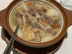 招牌清汤蹦砂牛腩-广州富力丽思卡尔顿酒店·丽轩·粤菜