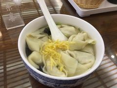 -笑来喜馄饨小笼工坊店(湖滨街店)