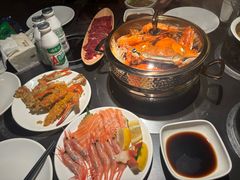-钱小奴海鲜自助黑金店(杭州滨江龙湖店)