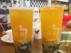 鲜百香双响炮-CoCo都可(湖滨银泰店B区店)