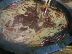 -黄潇洒老火锅(九眼桥宏济巷店)