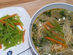 -西部马华清真兰州牛肉面·烧烤夜市(三里河店)