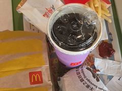 -麦当劳(虹梅路地铁站店)