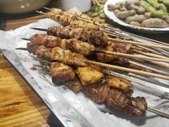 -马路牙子地桌烤肉(工体店)