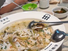-渔语鱼酸菜鱼新川菜(来福士店)