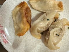 -胡记锅贴·沪上游子老鸭粉丝汤(太原路店)