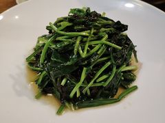 菠菜炒紫菜-喜鼎海胆水饺(朝阳区三里屯太古里北区店)