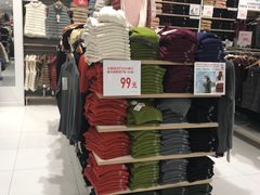 -优衣库(南京建邺万达广场店)