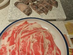 -三人行骨头王火锅(长寿店)