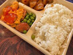 -黄山玉屏楼宾馆餐厅