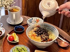 -嘁嘁茶泡饭