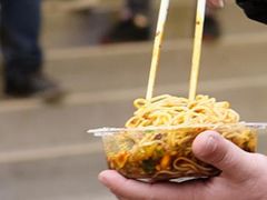 -八一路好吃街(雨田商务大厦店)