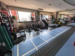 -迈劲健身专业私教(朝青汇店)