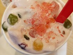 蜜桃乌龙跳跳糖果冻暴风雪-DQ·蛋糕·冰淇淋(新佳丽店)