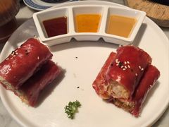-蝴蝶里·粤菜·点心(滨江龙湖店)