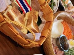 -清迈清迈巷口小排档(烟台山店)