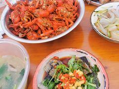 -琥珀老六龙虾(四里河店)