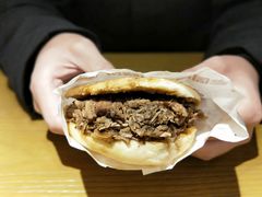 牛肉烧饼（多肉）-穆得·老周家牛肉烧饼(普利街店)
