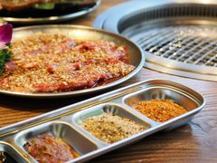 -明洞阿姨·韩式酱蟹烤肉·创意料理(三元桥店)