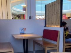 -蜜桃餐厅·伴山(绿宝广场店)