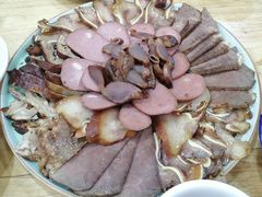熏酱拼盘-李连贵熏肉大饼(太行山路分店)