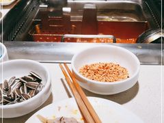 -海底捞火锅鲜切牛肉主题店(长寿路店)