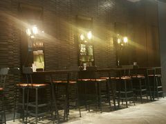 -星巴克臻选(南京金茂览秀城店)