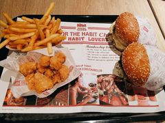 -The Habit Burger Grill 哈比特汉堡(复兴soho店)