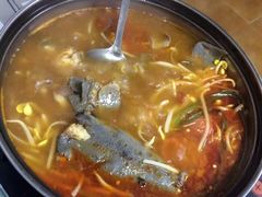 -弘烨 贵州酸汤 鱼火锅(东财店)