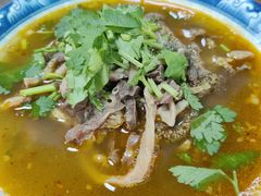 羊杂碎-白老大羊杂碎稍麦