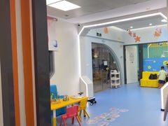 -极橙儿童齿科矫正中心(奥城店)