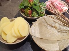 -四小区火锅·巷子里的重庆火锅(花照壁店)