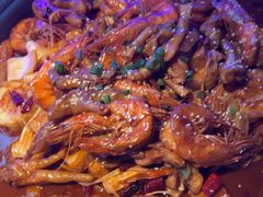 -徐记小怪兽肉蟹煲店(哈西万达金街店)