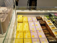 -好利来(上海长宁龙之梦店)