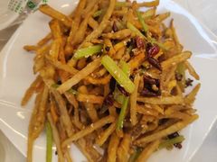 -江湖亮亮蒸虾大排档烤全羊清真(武汉总店)