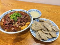 卤煮火烧-门框胡同百年卤煮(新街口店)