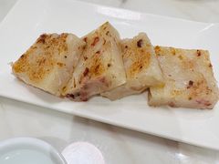 香煎萝卜糕-稻香酒家·33年老字号·港式粤菜(富邦中心店)