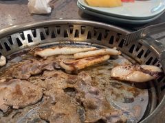 -金滏山烤肉·海鲜·火锅自助餐厅(襄阳万达店)