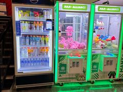 -莱茵体育生活馆