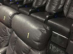 -大光明丽星VIP影城(昌里路杜比全景声店)