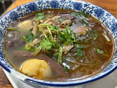 -叶新小吃店(来凤小区总店)