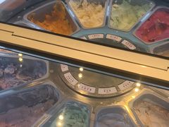 -东方红海鲜百汇(国际大厦店)