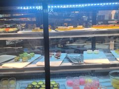 -遇上西雅图多融合海鲜自助餐厅(中房金谊广场店)
