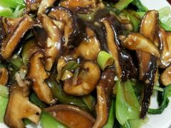 -烁佳海鲜大馅饺子