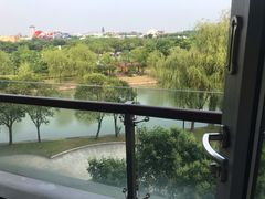 -上海佘山世茂艾美酒店