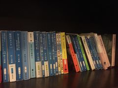 -钟书阁(松江泰晤士小镇店)